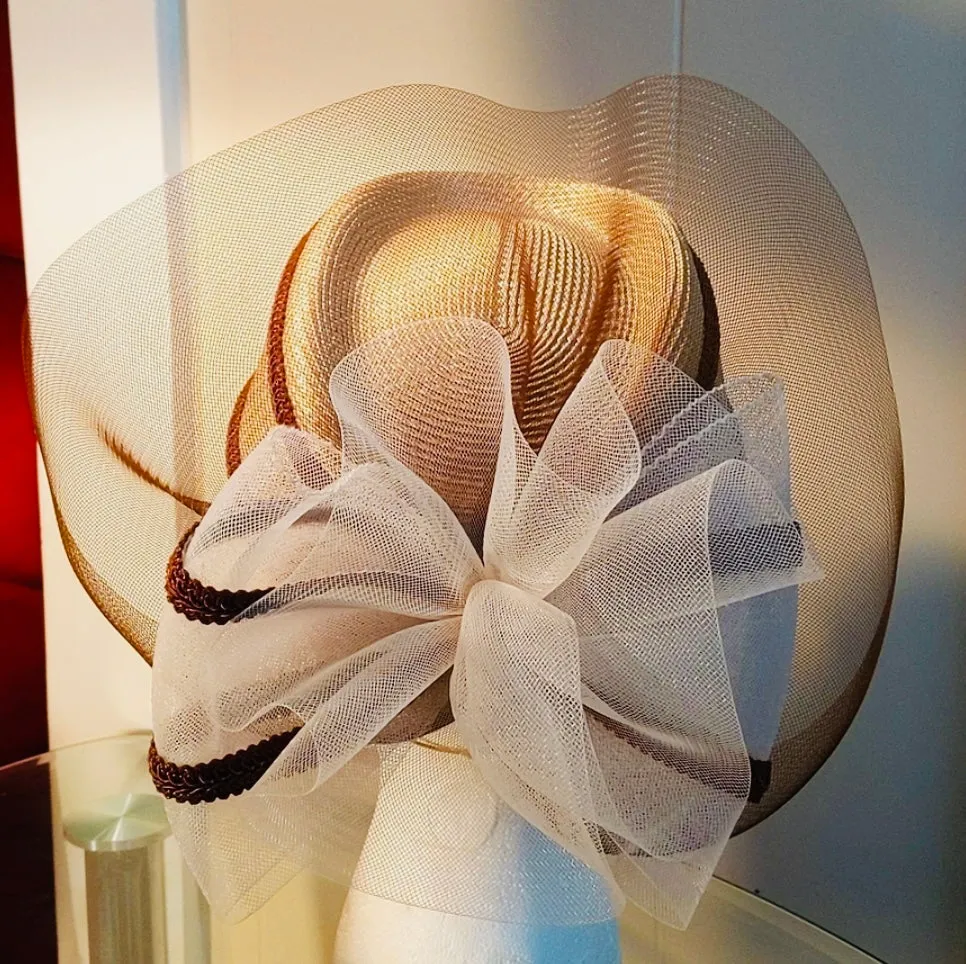1980’s Beige and Burgundy Straw Pillbox Style Church Hat