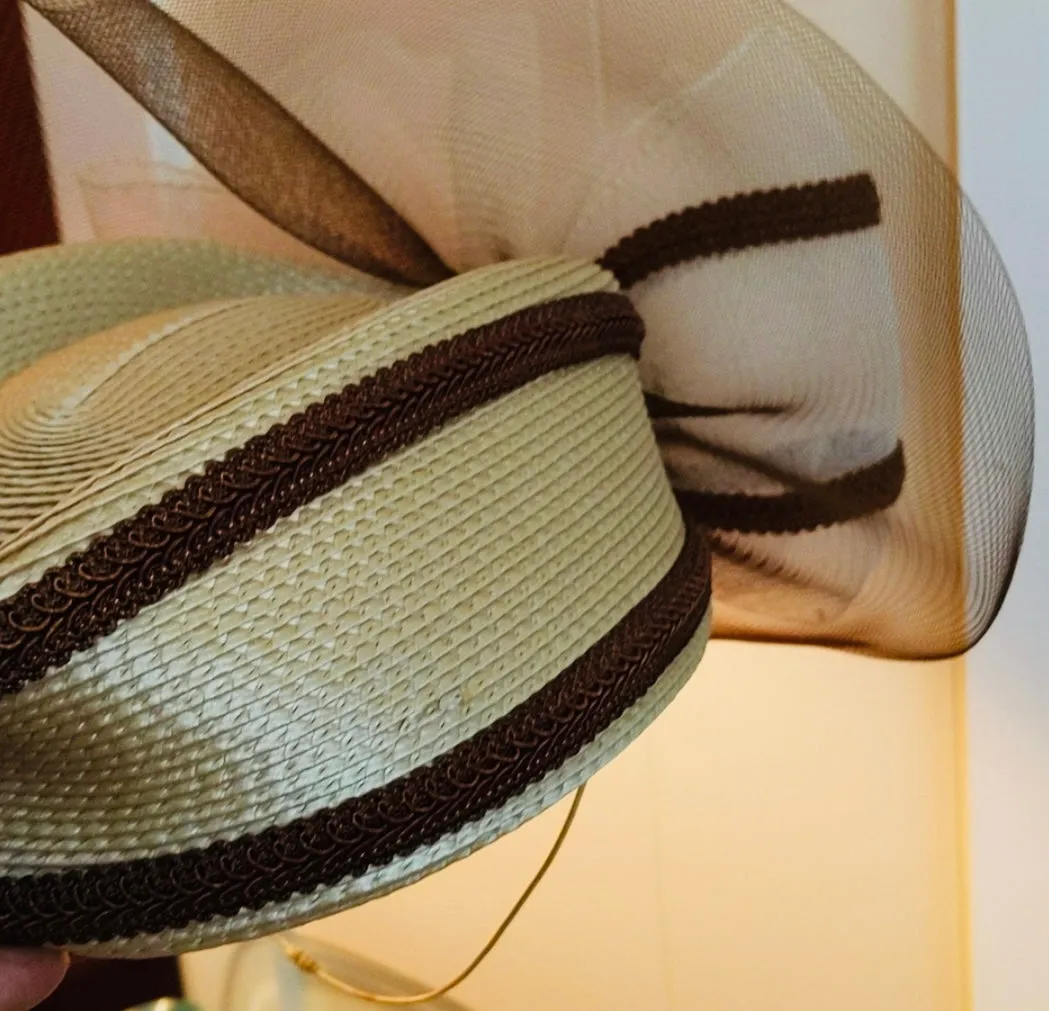 1980’s Beige and Burgundy Straw Pillbox Style Church Hat