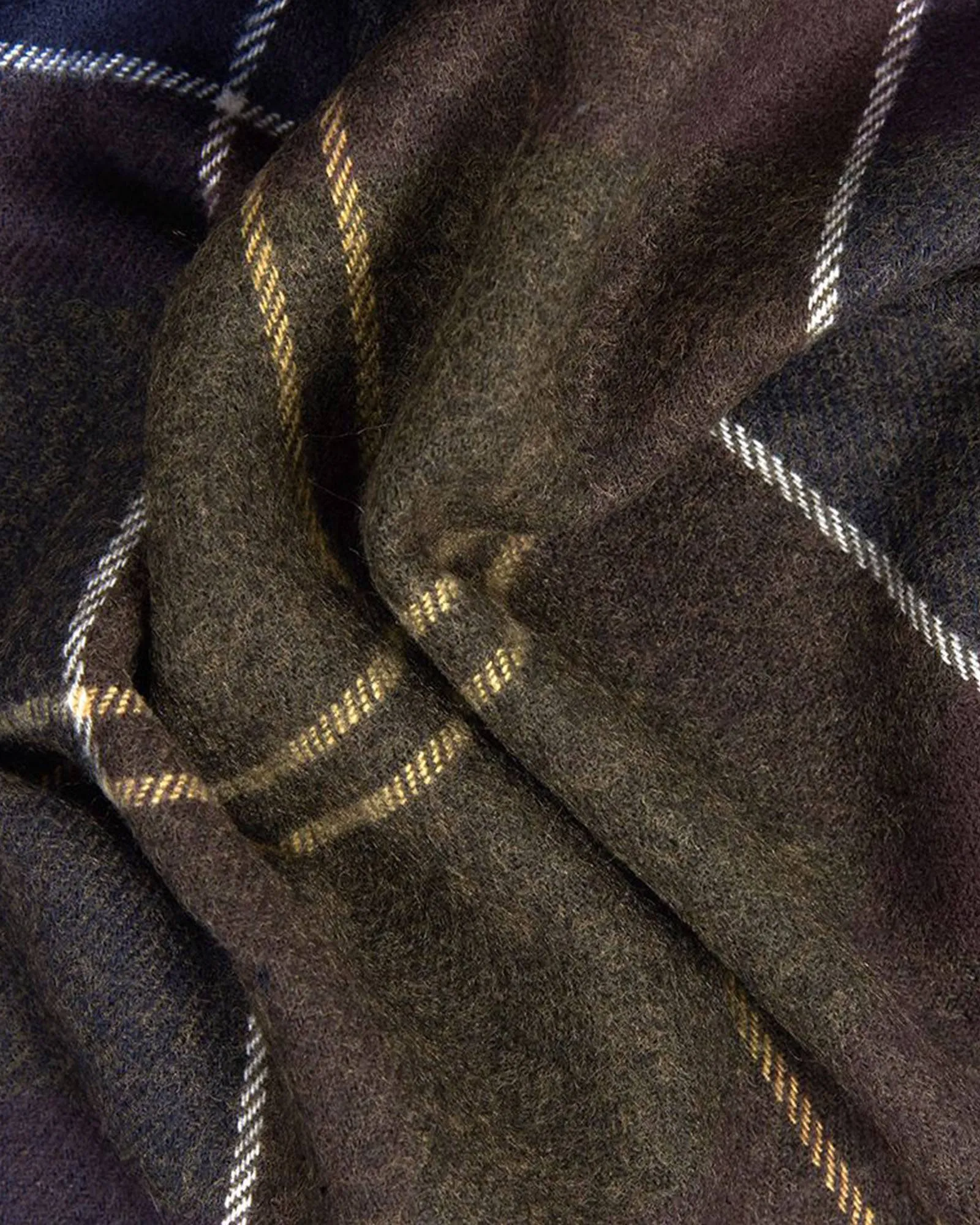 Barbour Gallingale Tartan Scarf In Classic Tartan