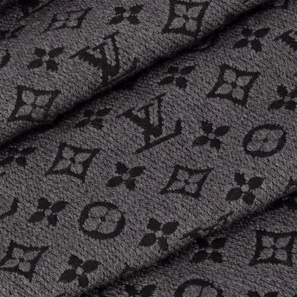 Classic Wool Scarf