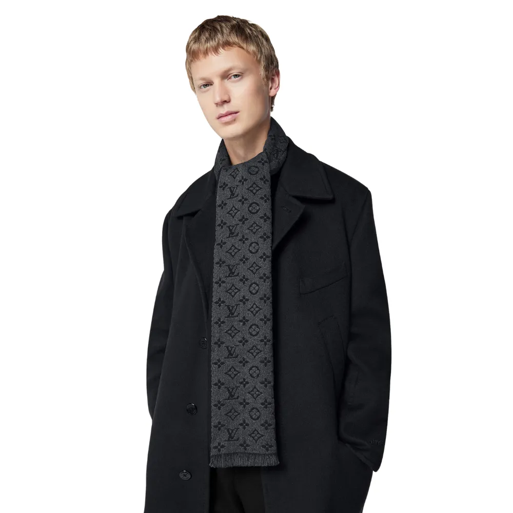 Classic Wool Scarf