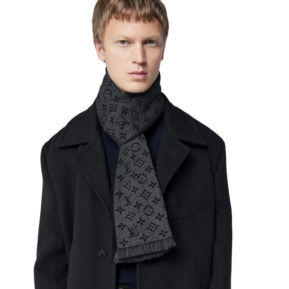 Classic Wool Scarf